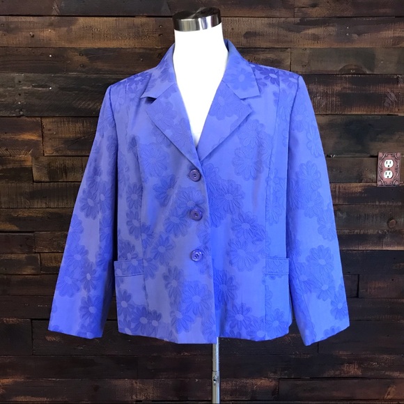 Sag Harbor 3 Button Jacket - Picture 1 of 7